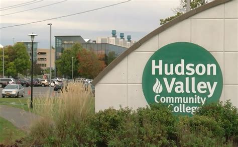 Instant admission day at Hudson Valley Community College